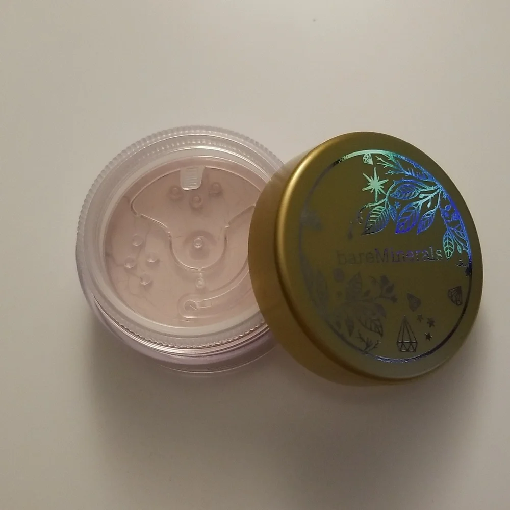 Bare Minerals Diamond Light Mineral Veil - Picture 9 of 13